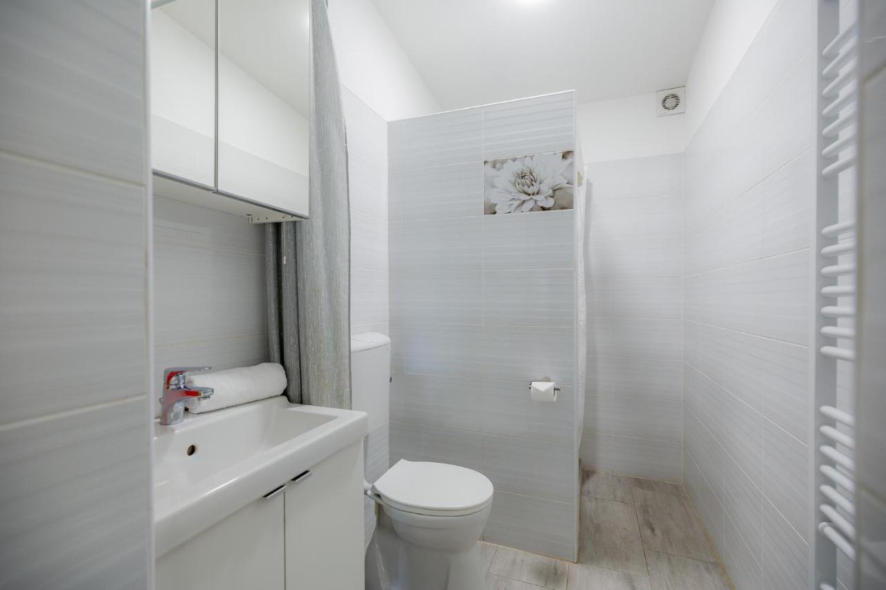 Galerius Pihenohaz By Bltn Siofok Appartement Buitenkant foto